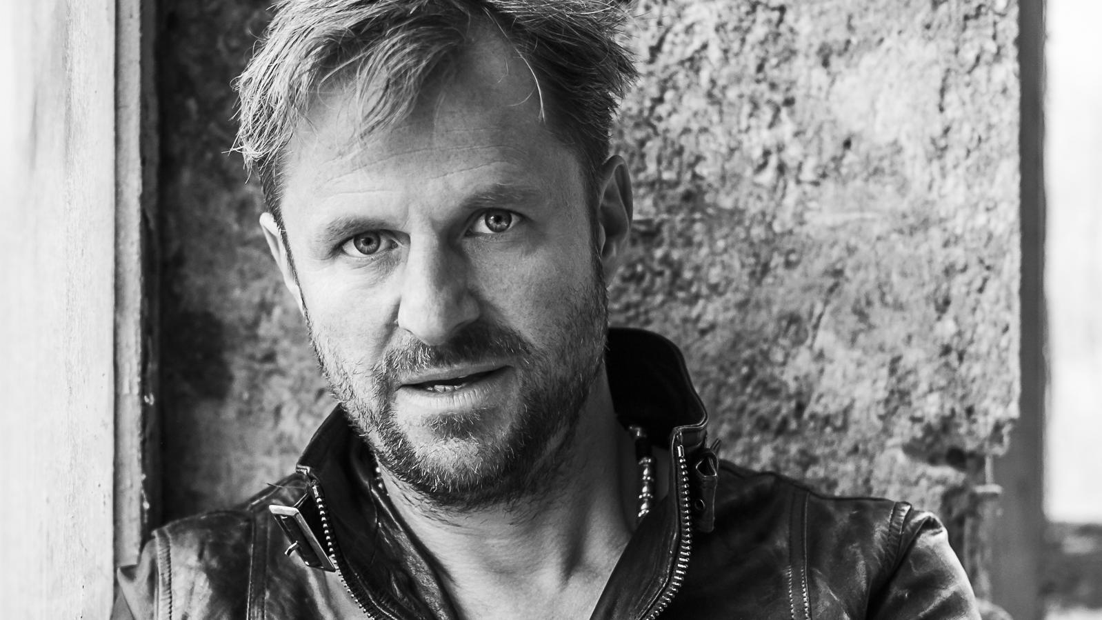 Philipp Hochmair im Portrait